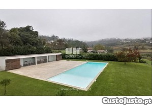 Moradia T3 Triplex Vila Nova de Famalicão