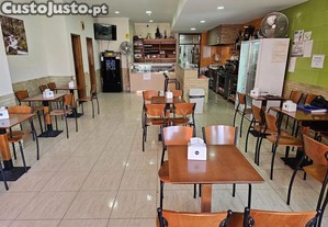 Po Quente/cafetaria para trespasse  Salvador Caetano - N222