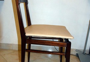 Cadeira Vintage Estilo Dinamarques