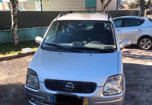 Opel Agila 1.0 i Ano 2003