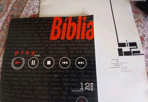 Revistas literárias Big Ode e Bíblia