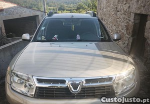 Dacia Duster 0 - 22