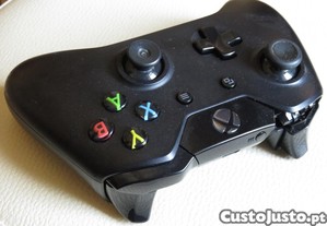 Xbox One: Comando preto