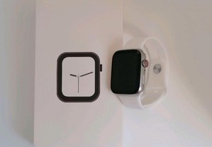 Smartwatch branco (faz e recebe chamadas)