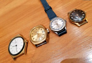 4 relógios antigos corda manual