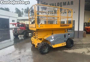 Plataforma elevat�ria de tesoura Haulotte 12m