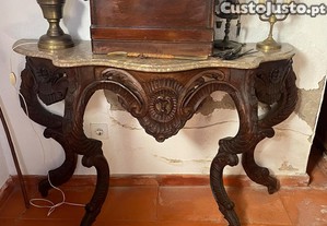 Consola Antiga com Tampo de Mármore Peça Clássica