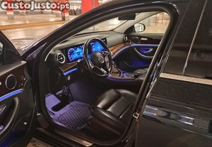 Mercedes-Benz E 300 h�brido plug in 9g tronic 4 Matic - 21