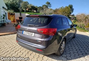 Kia Ceed 1.6 Diesel-130cvs-Impec�vel-cax de 6-Oportunidade! - 15