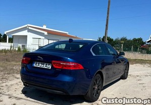 Jaguar XE 2.0 D Prestige - 18