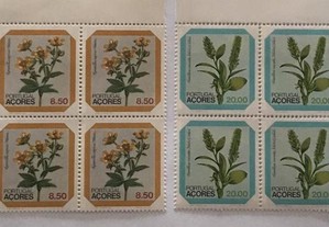 Série 4 quadras selos flores dos Açores - 1981
