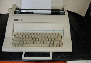 Maquina Escrever Nakajima AX-150