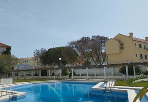 Fantástico apartamento T1 com piscina, Wifi e A/C, a 3 minutos da Marina Vilamoura