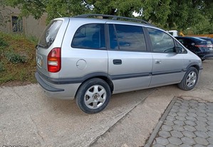 Opel Zafira 2.0 Diesel(7 Lugares mecanica Impecável)