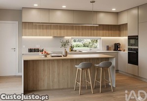 Casa / Villa T3 em Azeitão (São Lourenço e São Simão) de 150,00 m²
