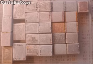 Caixa com Selos Nacionais