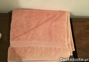 toalha de banho tom castanho