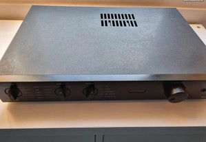 Amplificador Audiolab 8000S