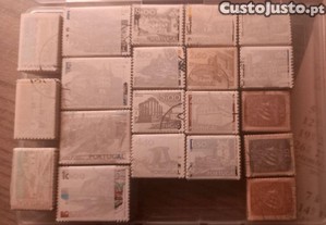 Caixa com Selos Nacionais