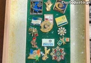 Conjunto de 15 pin's Rotary com moldura/quadro