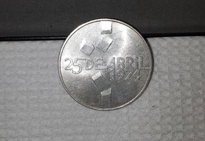 moeda em prata 100 escudos comemorativa do 25 Abri