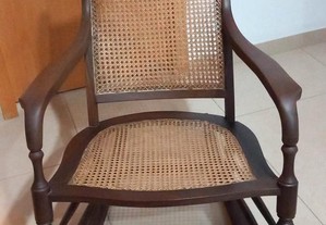 Cadeira Balanço Madeira - Vintage