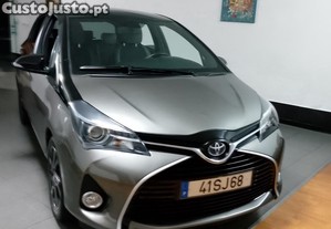 Toyota Yaris hybrido - 17
