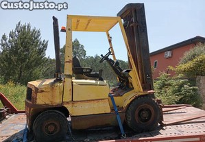 Empilhador Hyster