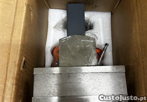 Torno de bancada rotativo