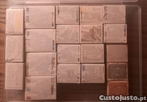 Caixa com Selos Nacionais