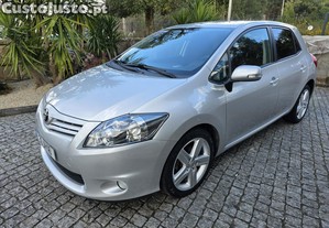 Toyota Auris 1.4 D4D SPORT  - 10