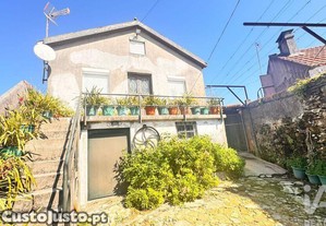 Casa / Villa T3 em Santa Marta de Portuzelo de 62 m²