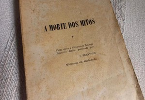 Livro antigo sobre tauromaquia em Portugal A Morte dos Mitos