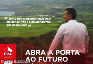 Comercial (M/F)   ERA Madeira Garajau