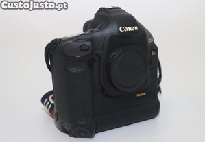 Canon EOS 1Ds Mark III full frame (particular)