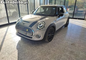 MINI Cooper Cooper SE - 20