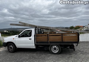 Nissan Navara D22