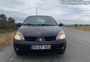 Renault Clio (Sbbm05)