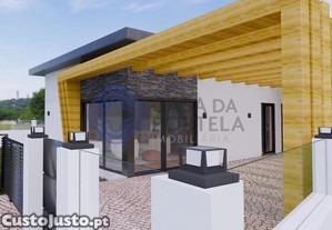 Moradia T2 independente nova