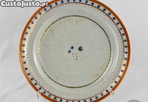 Prato em porcelana da China perodo Jiaqing (1796 a 1820) sc. XIX
