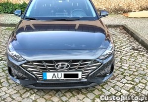 Hyundai i30 Hybrid 1.0 TGDi 120 cv (48V Mild-Hybrid) - 21
