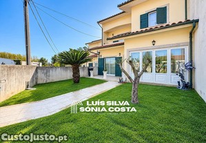 Moradia T3 em São Miguel do Souto e Mosteirô, €370.000