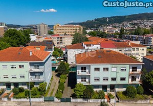 Apartamento T4 C/ 150M2 Em São Vítor - Centro...