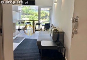 Apartamento T1 Duplex Novo, Equipado e Mobilado nas Antas