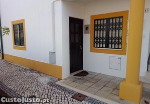 Apartamento T2 C/ Terrao