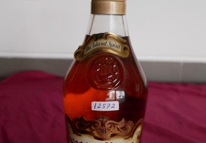 1 Garrafa de Nassau Royale Liqueur. 500ml. 33,5% v