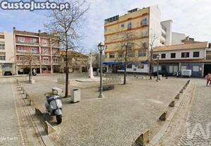 Loja / Estabelecimento Comercial em Vagos e Santo António de 416,00 m²