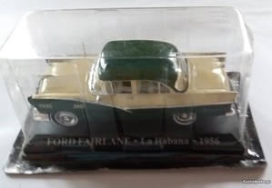 Taxi Ford fairlane-la Habana-1956- 7EUR -Baguim do Monte -Envio CTT.