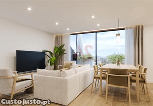 T3 Duplex Inserido No Novo Empreendimento De Brito Capelo, 76 - Centro Do Porto