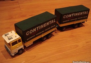 Brinquedo antigo matchbox camiao ford continental